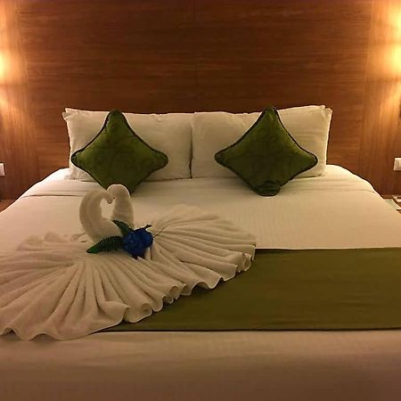 Hotel Suites Ambassador Panama  Extérieur photo