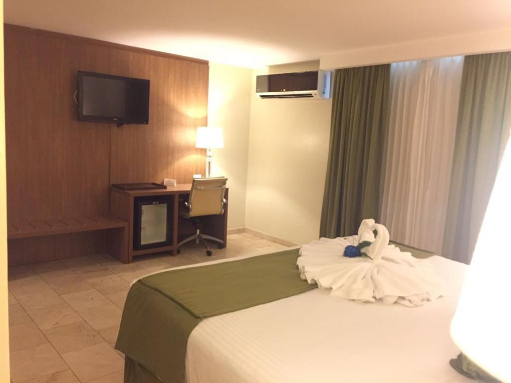 Hotel Suites Ambassador Panama  Extérieur photo