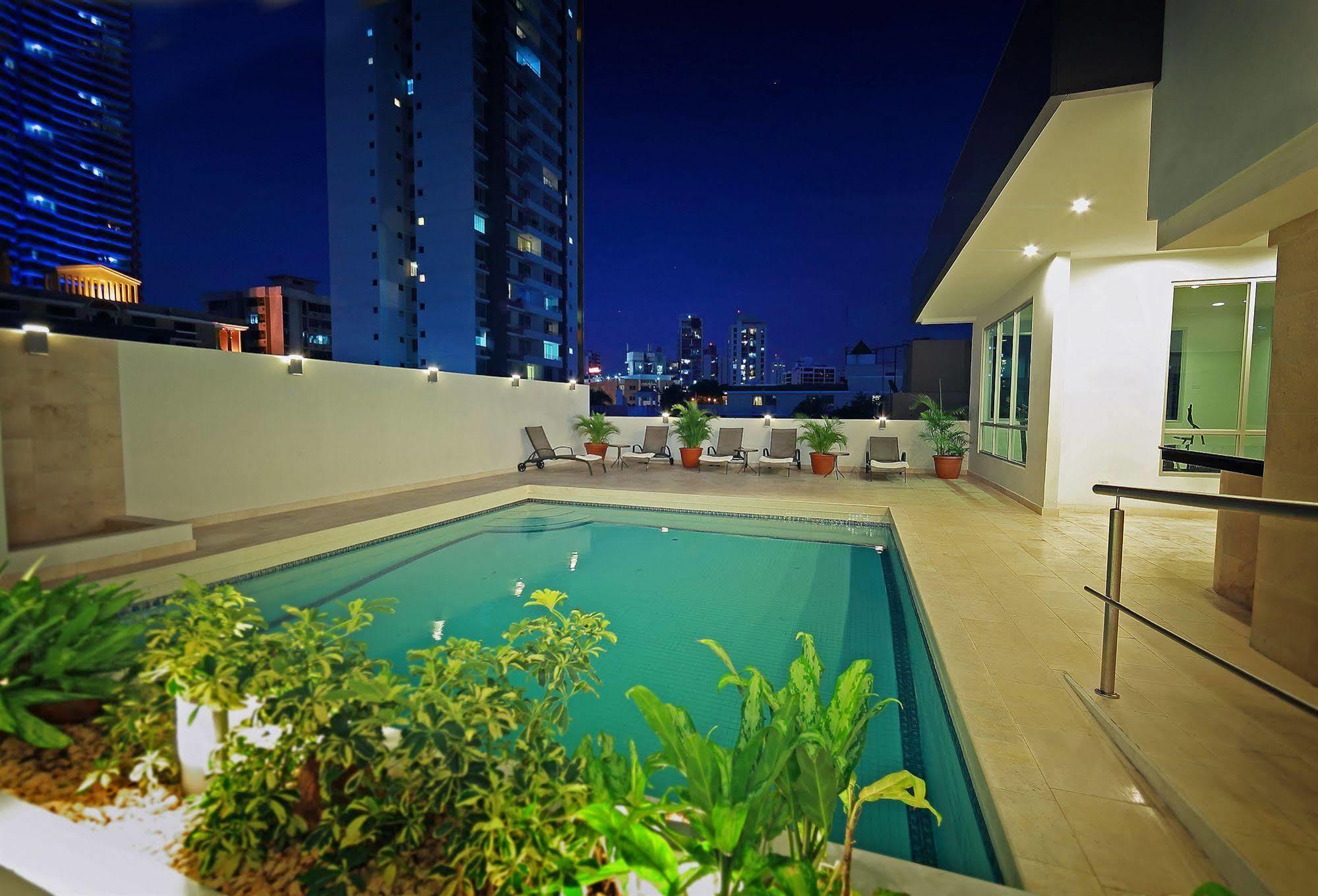Hotel Suites Ambassador Panama  Extérieur photo