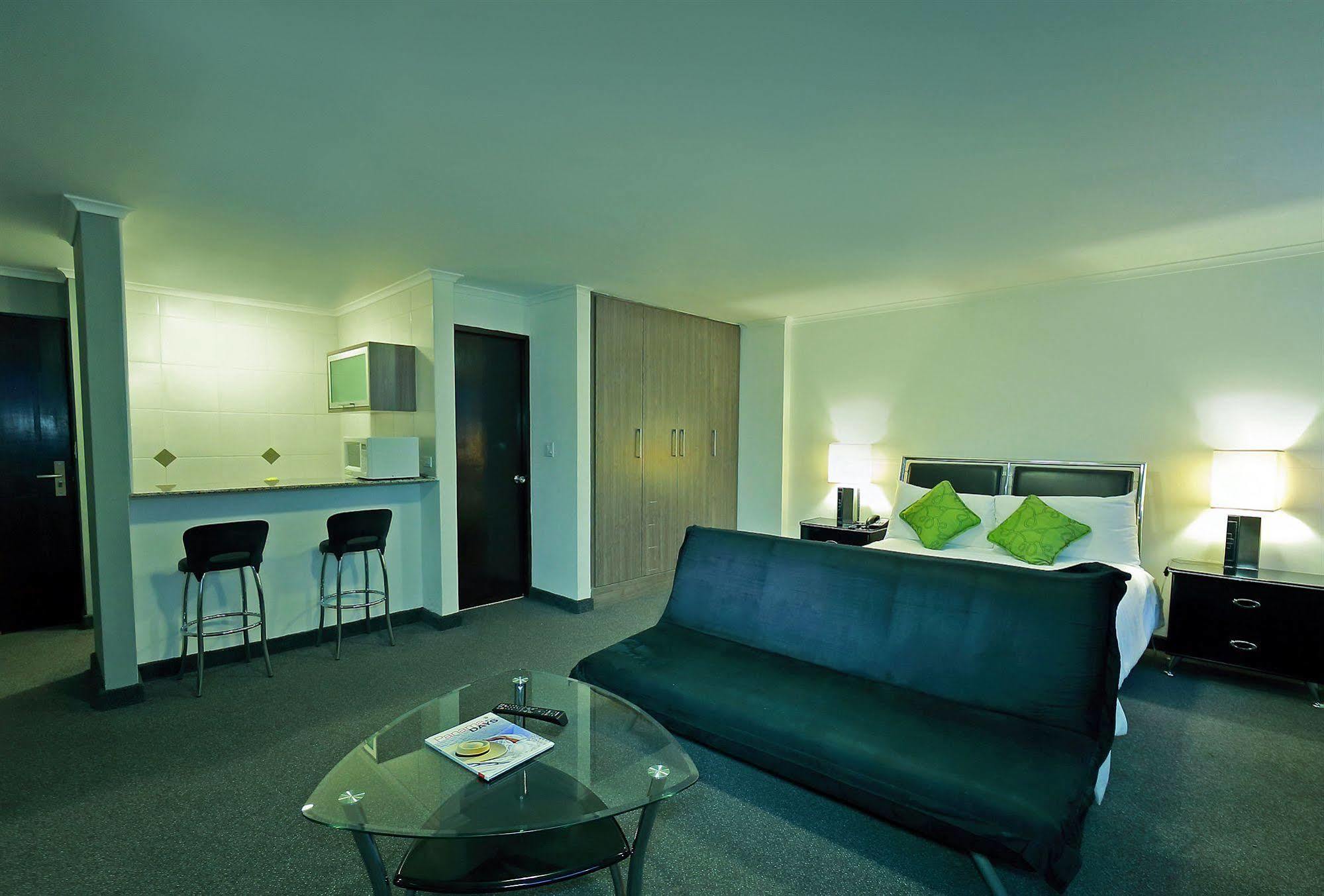 Hotel Suites Ambassador Panama  Extérieur photo