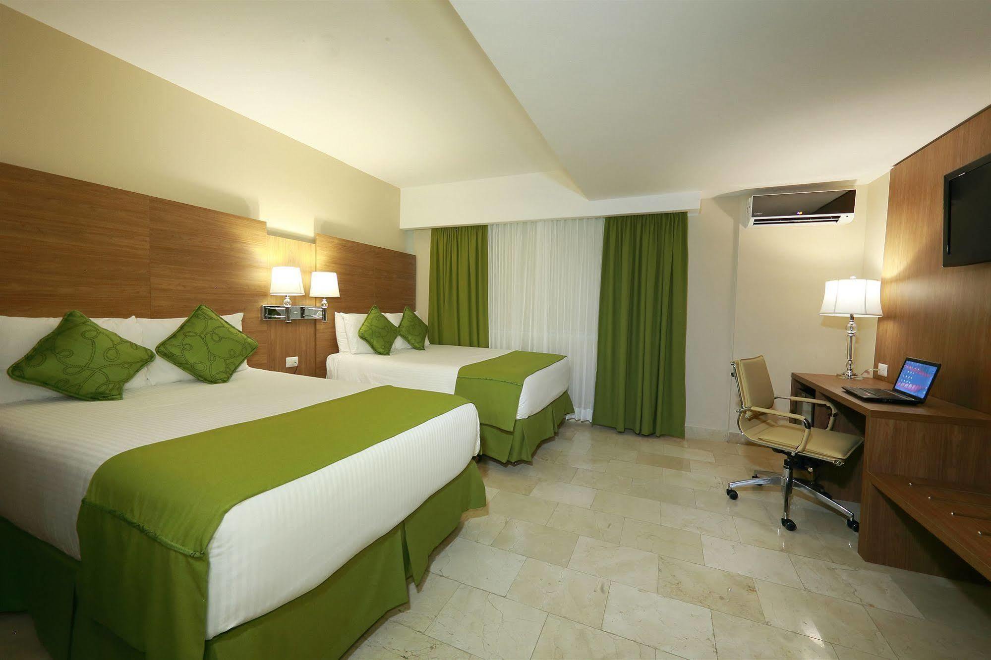 Hotel Suites Ambassador Panama  Extérieur photo