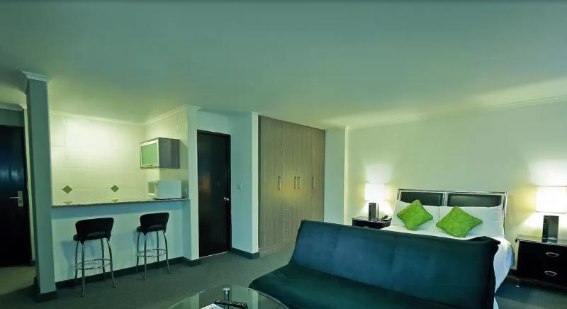 Hotel Suites Ambassador Panama  Extérieur photo